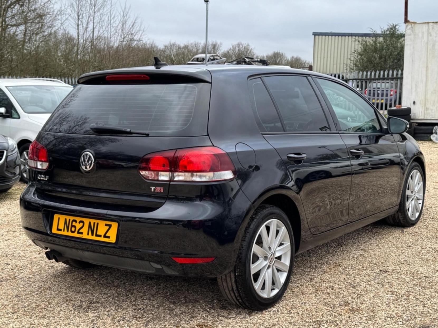 Volkswagen Golf 1.4 TSI S Hatchback 5dr Petrol DSG Euro 5 (122 ps)