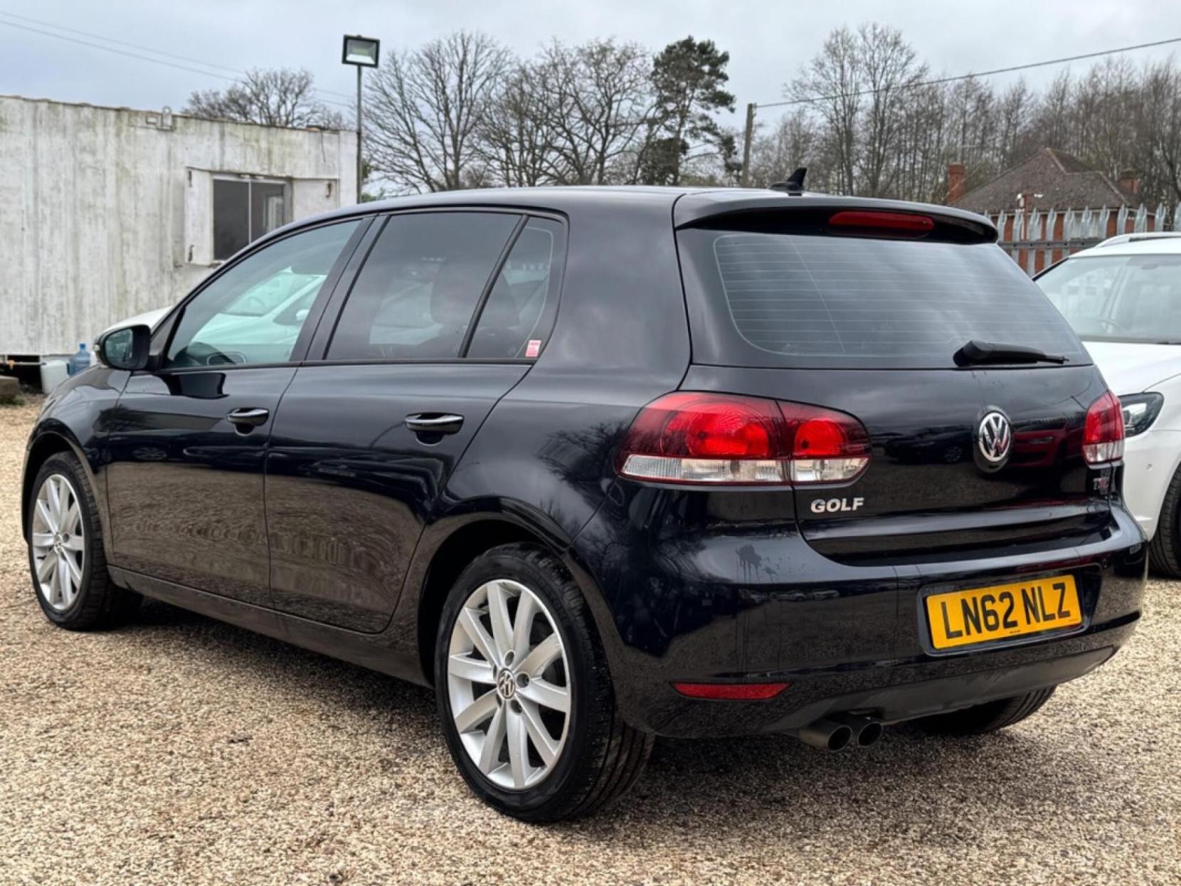 Volkswagen Golf 1.4 TSI S Hatchback 5dr Petrol DSG Euro 5 (122 ps)