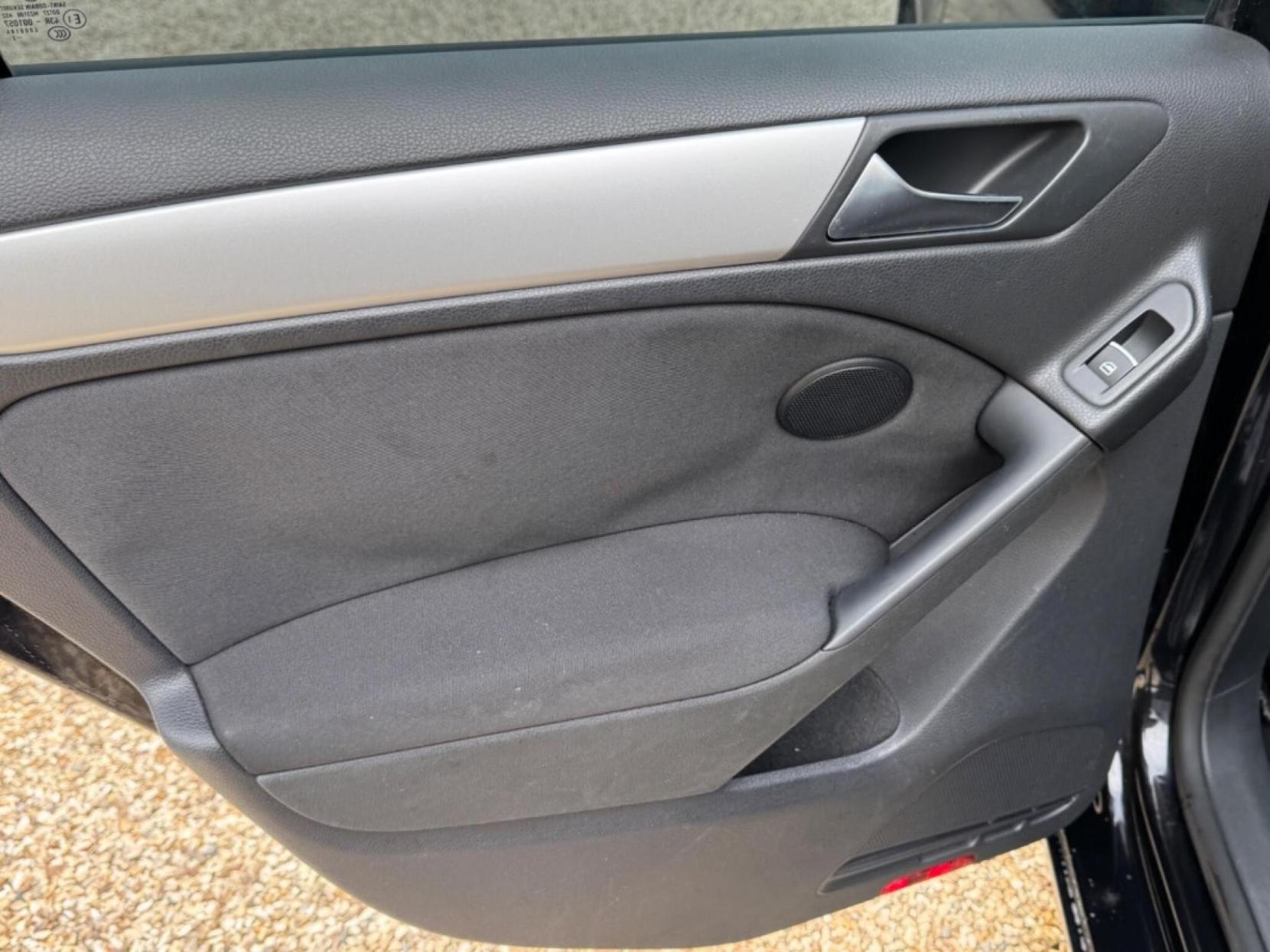 Volkswagen Golf 1.4 TSI S Hatchback 5dr Petrol DSG Euro 5 (122 ps)