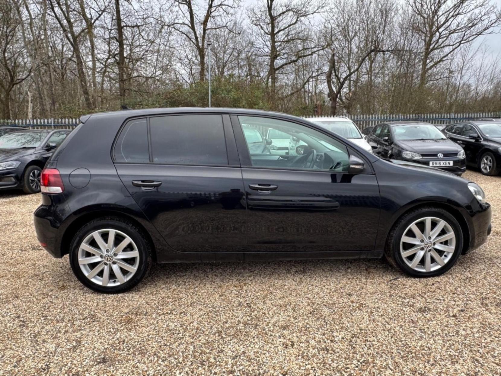 Volkswagen Golf 1.4 TSI S Hatchback 5dr Petrol DSG Euro 5 (122 ps)