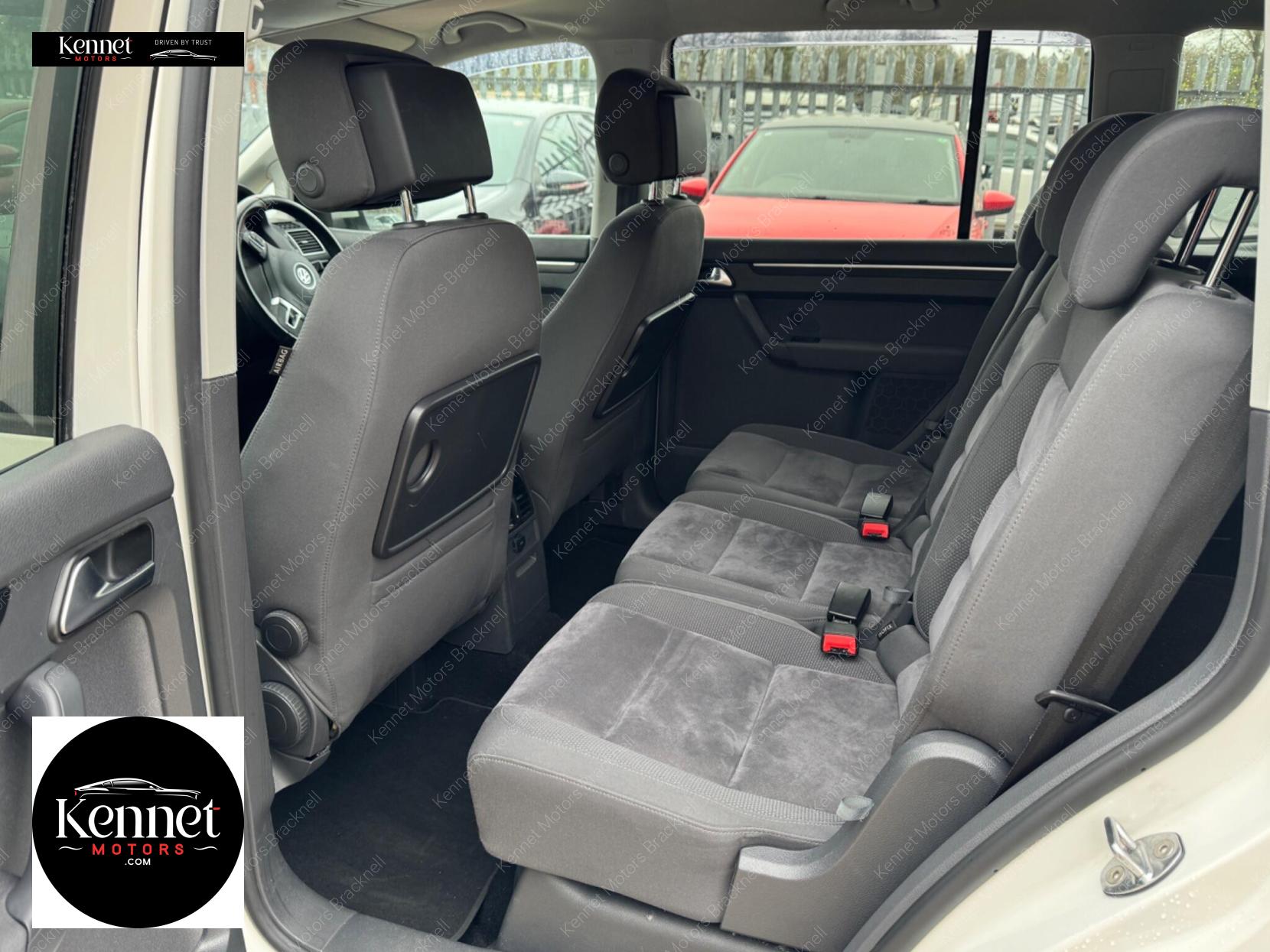 Volkswagen Touran 1.4 TSI SE MPV 5dr Petrol DSG Euro 5 (140 ps)