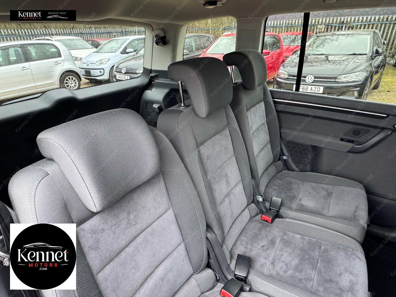 Volkswagen Touran 1.4 TSI SE MPV 5dr Petrol DSG Euro 5 (140 ps)