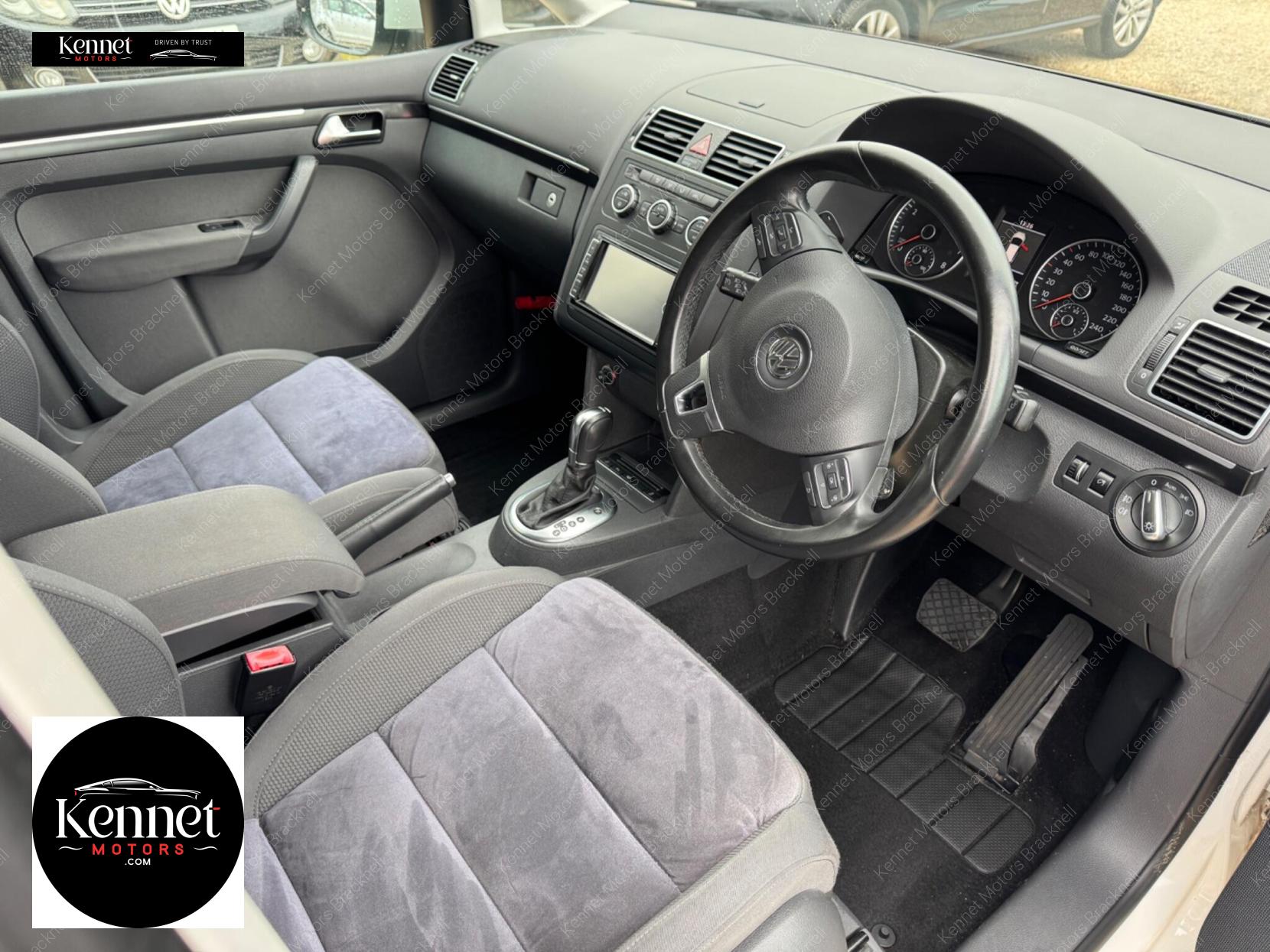 Volkswagen Touran 1.4 TSI SE MPV 5dr Petrol DSG Euro 5 (140 ps)