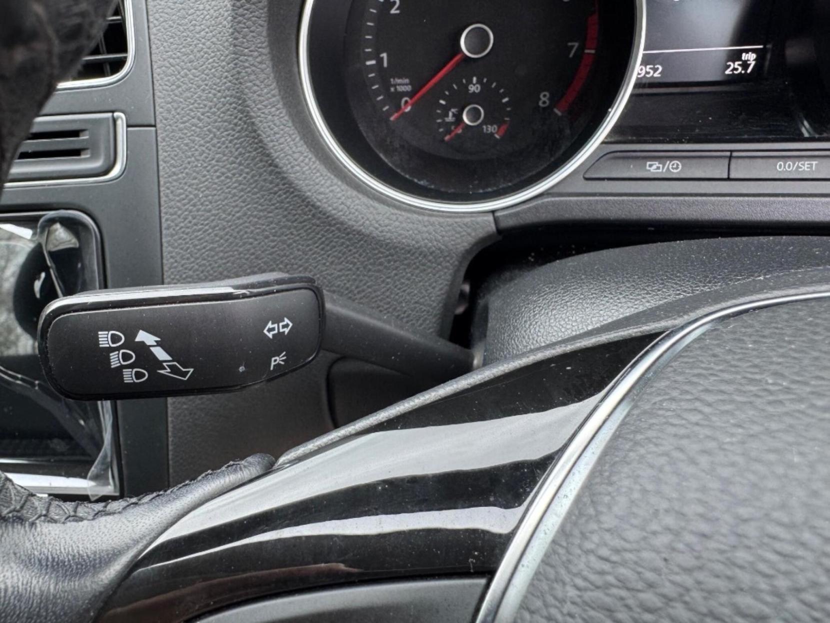 Volkswagen Polo 1.2 TSI BlueMotion Tech Match Edition Hatchback 5dr Petrol DSG Euro 6 (s/s) (90 ps)