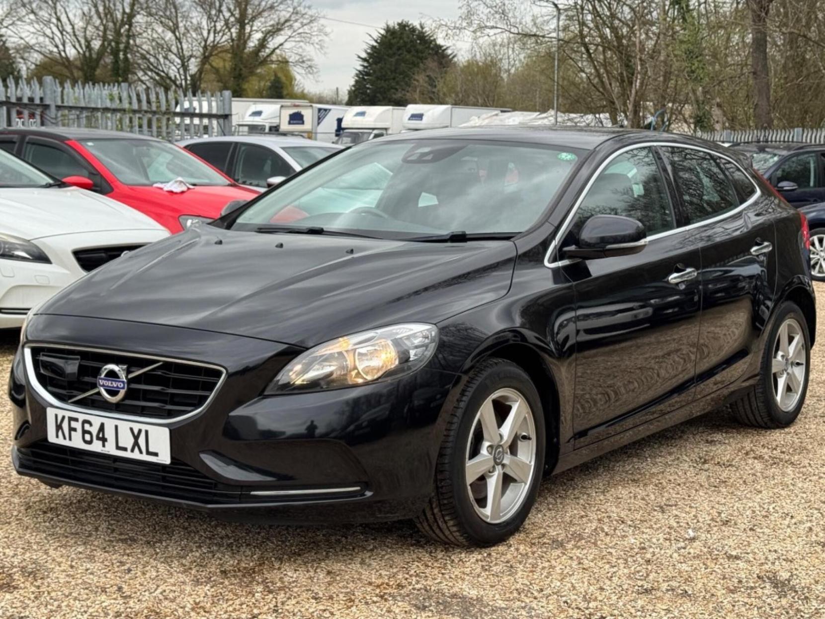 Volvo V40 1.6 SE Lux Hatchback (2012 - 2016)