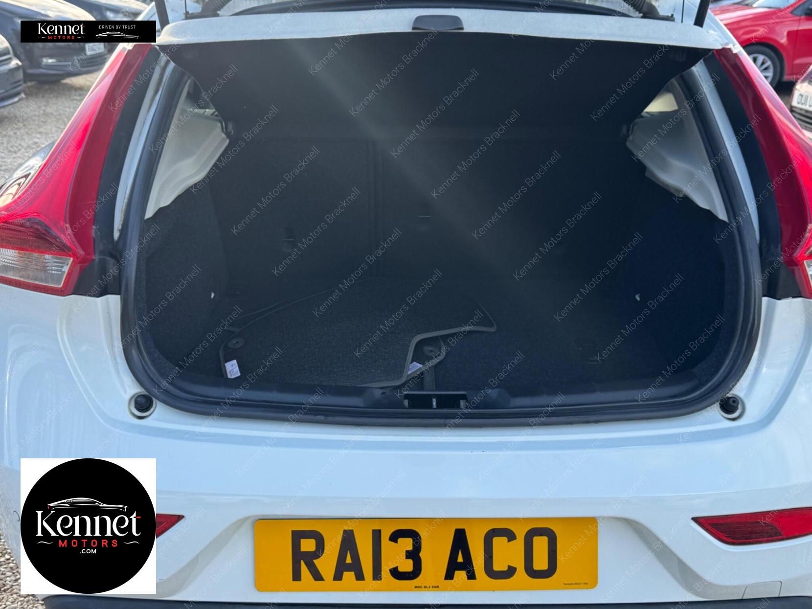 Volvo V40 1.6 T4 SE Lux Nav Powershift Euro 5 (s/s) 5dr