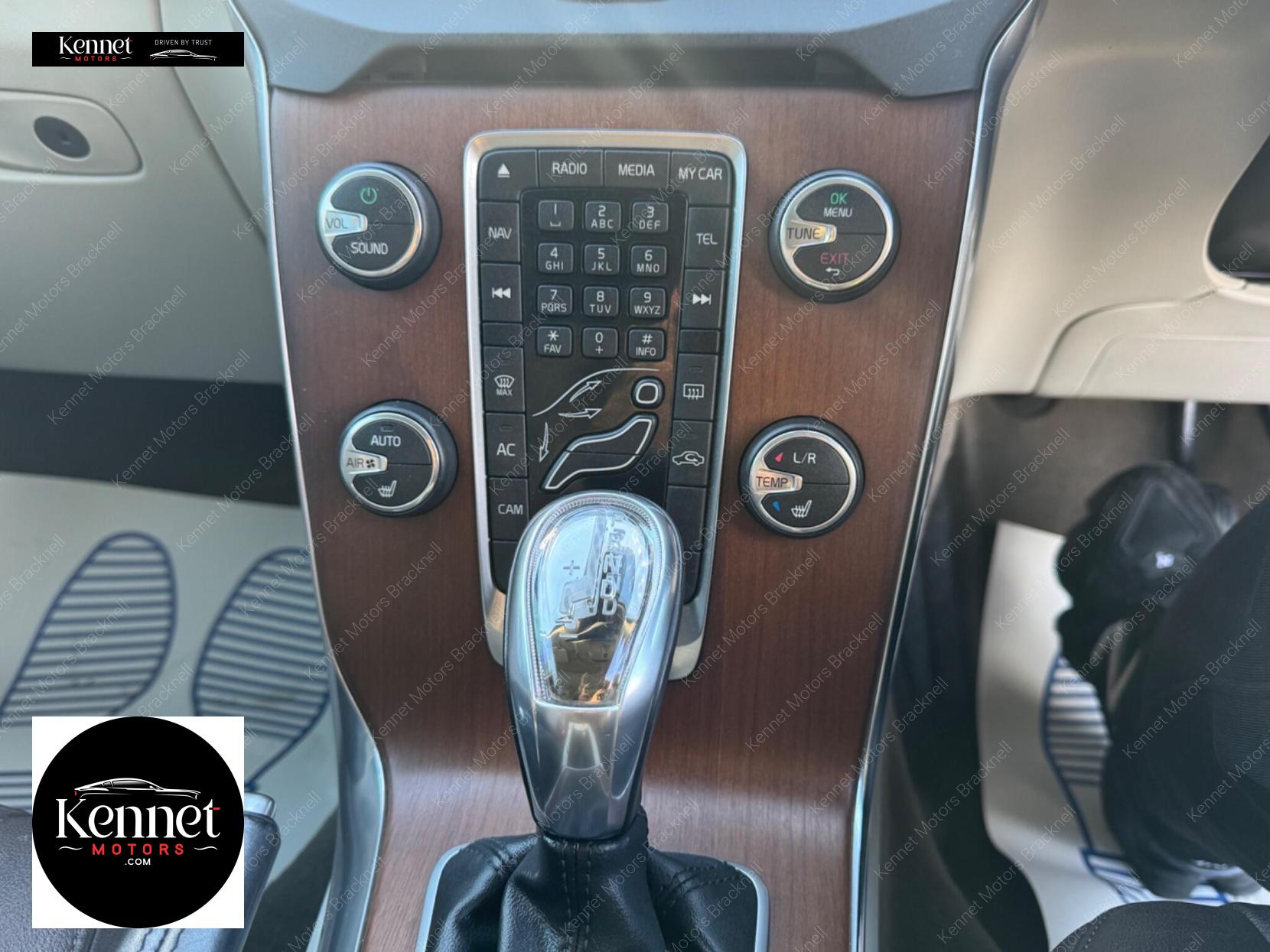 Volvo V40 1.6 T4 SE Lux Nav Powershift Euro 5 (s/s) 5dr