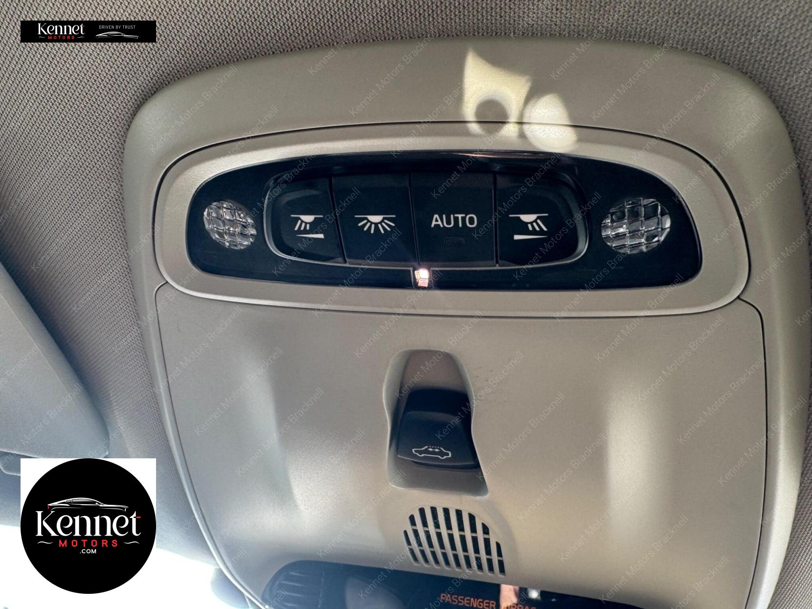 Volvo V40 1.6 T4 SE Lux Nav Powershift Euro 5 (s/s) 5dr