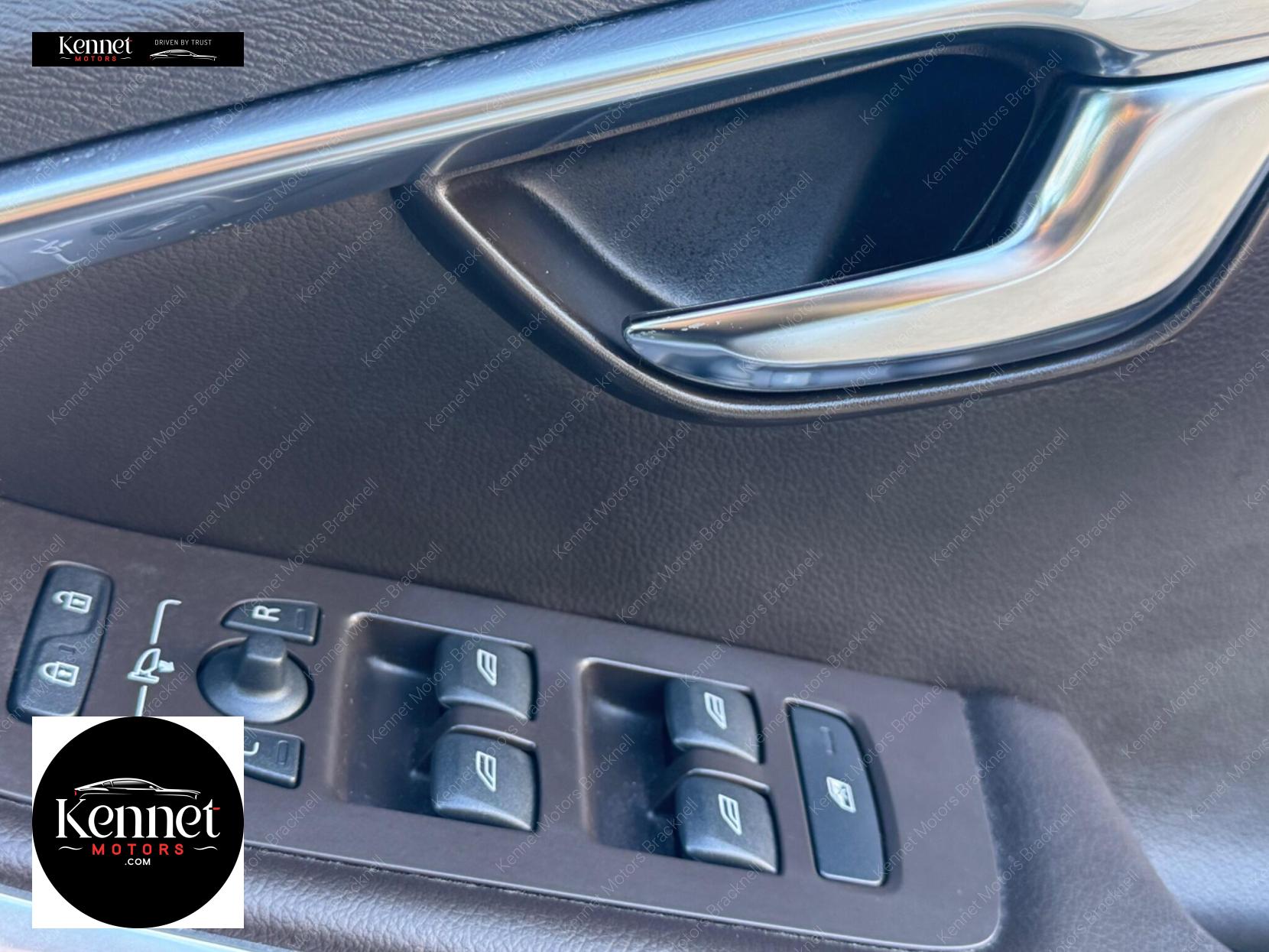 Volvo V40 1.6 T4 SE Lux Nav Powershift Euro 5 (s/s) 5dr