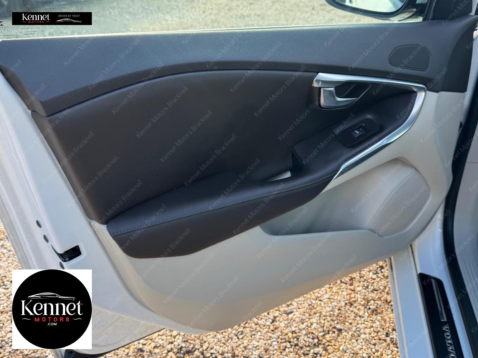 Volvo V40 1.6 T4 SE Lux Nav Powershift Euro 5 (s/s) 5dr