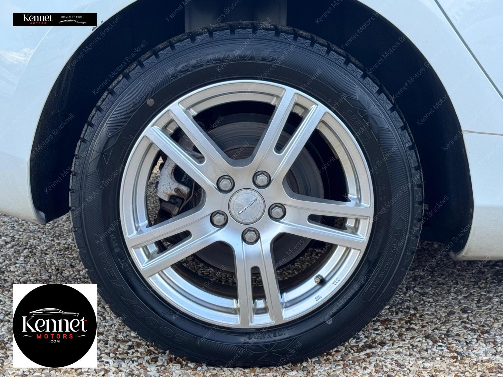 Volvo V40 1.6 T4 SE Lux Nav Powershift Euro 5 (s/s) 5dr