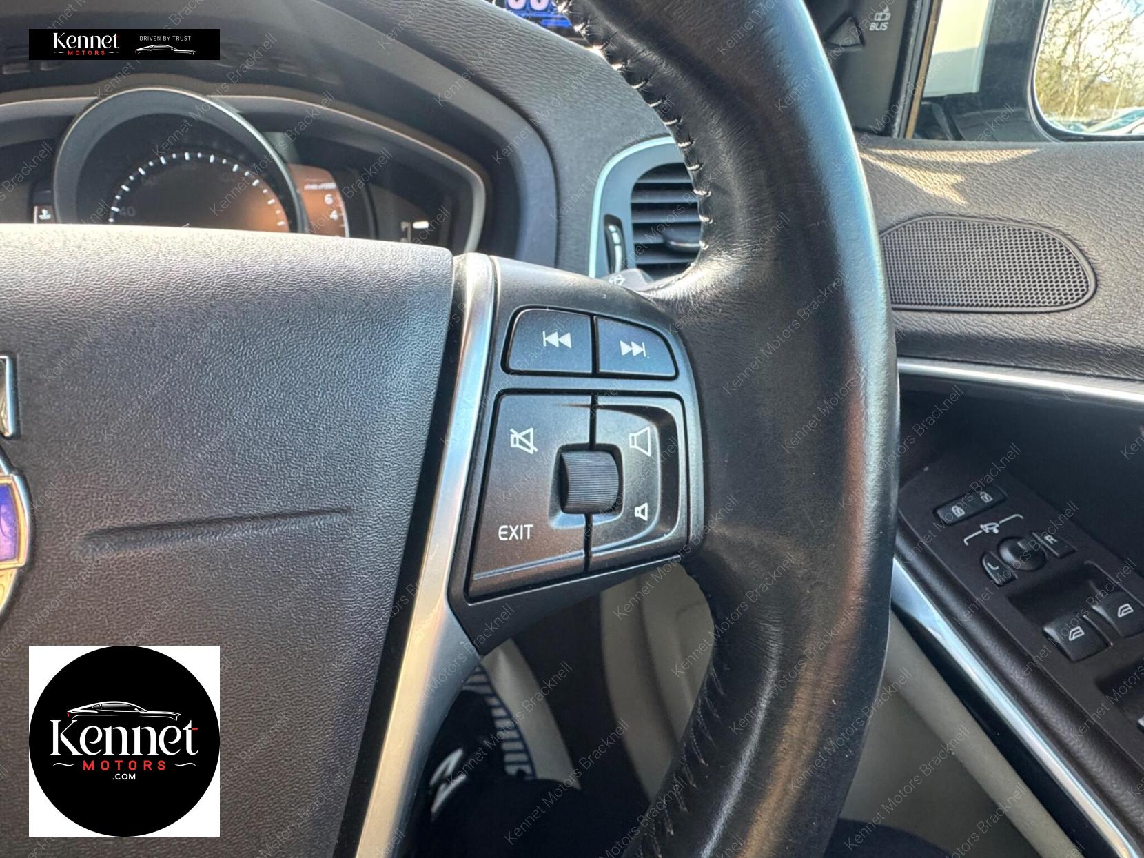 Volvo V40 1.6 T4 SE Lux Nav Powershift Euro 5 (s/s) 5dr