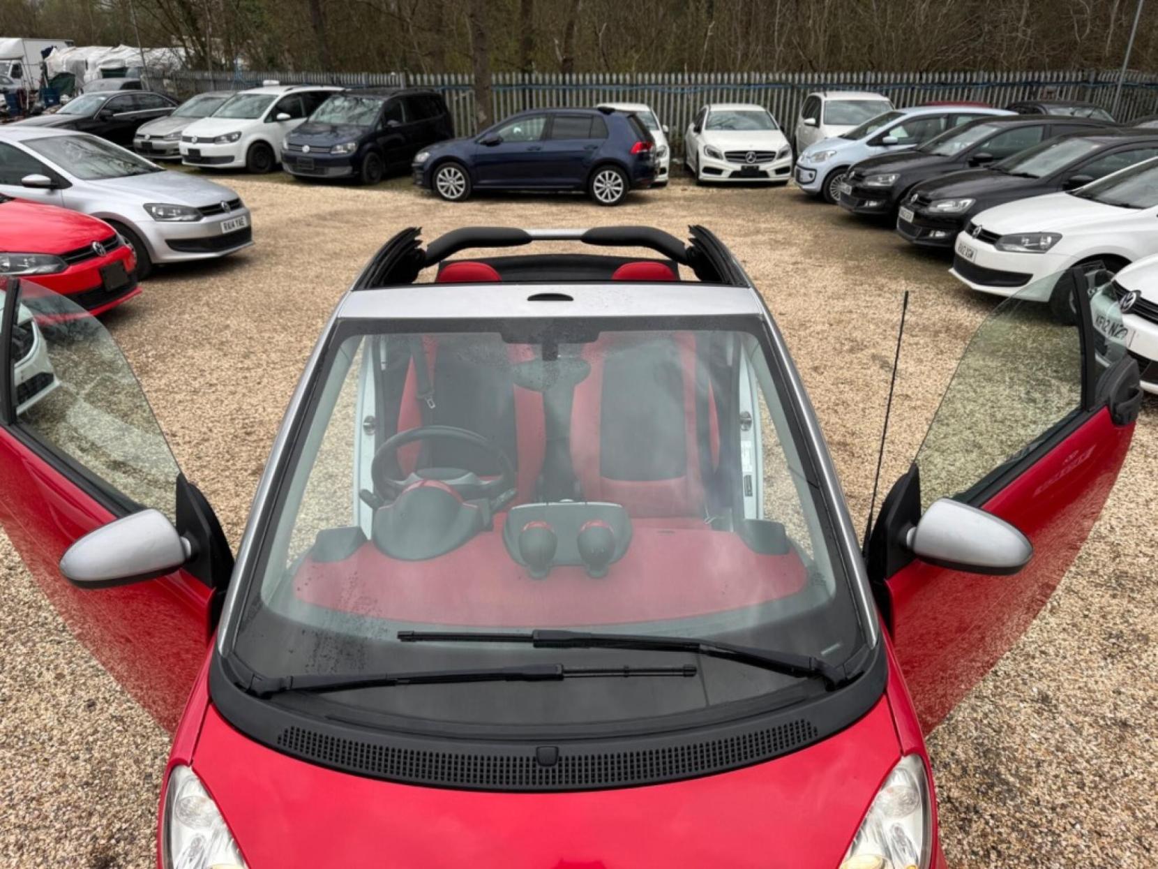 Smart fortwo 1.0 MHD Passion Cabriolet 2dr Petrol SoftTouch Euro 5 (s/s) (71 bhp)