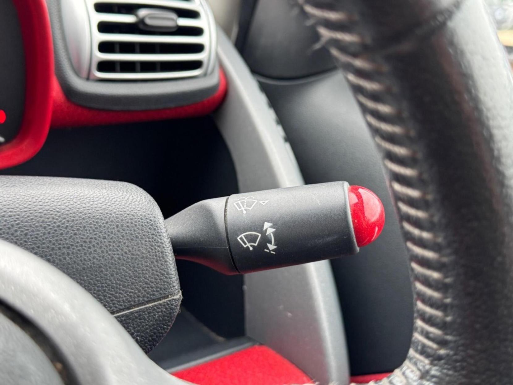 Smart fortwo 1.0 MHD Passion Cabriolet 2dr Petrol SoftTouch Euro 5 (s/s) (71 bhp)