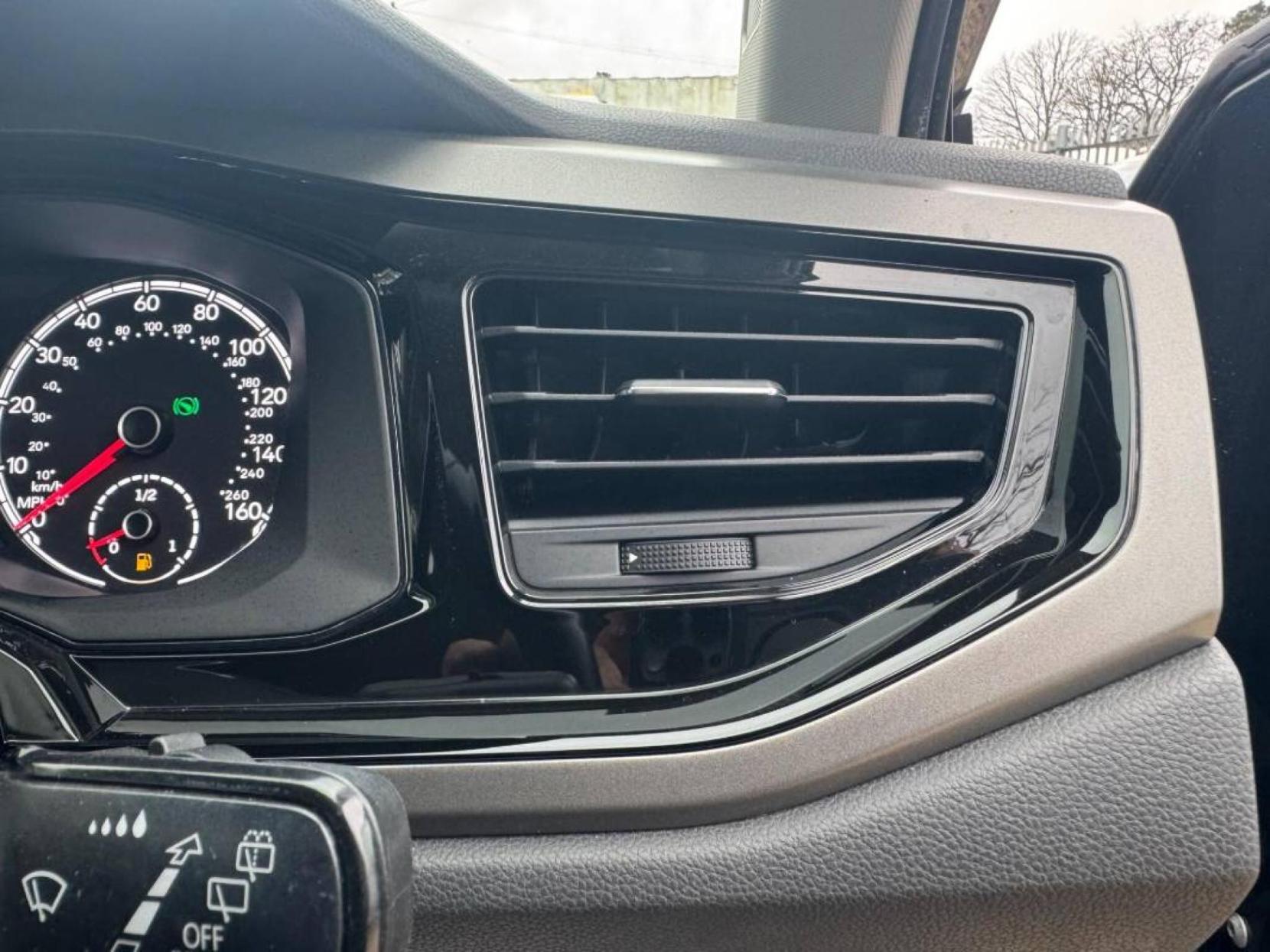 Volkswagen Polo 999 SE