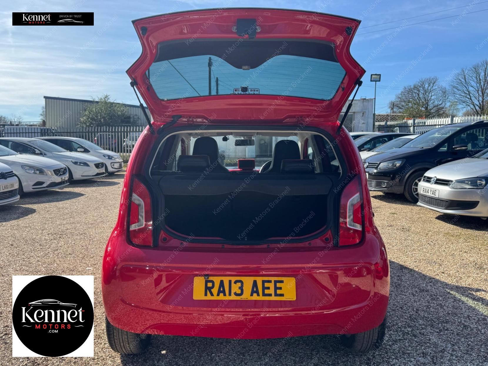 Volkswagen up! 1.0 Move up! Hatchback 5dr Petrol ASG Euro 5 (60 ps)