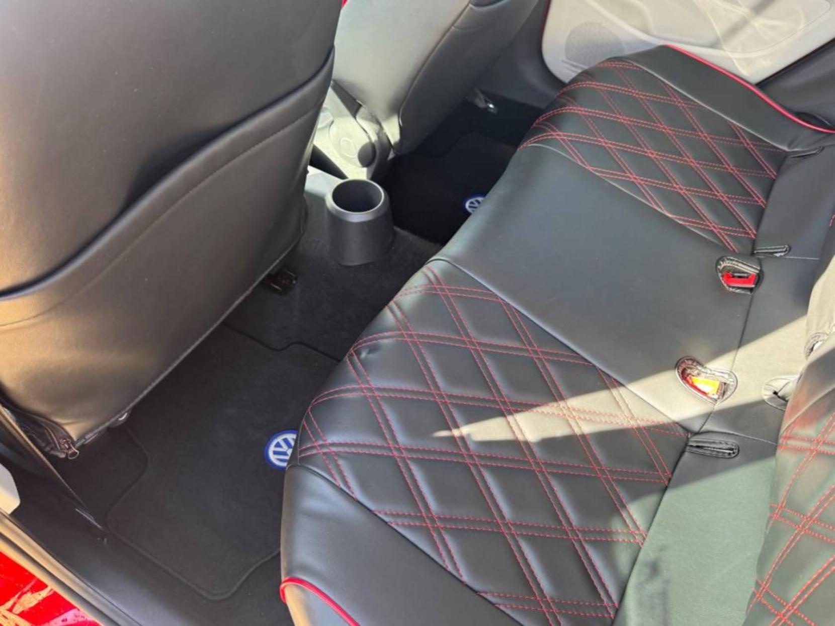 Volkswagen up! 1.0 Move up! Hatchback 5dr Petrol ASG Euro 5 (60 ps)