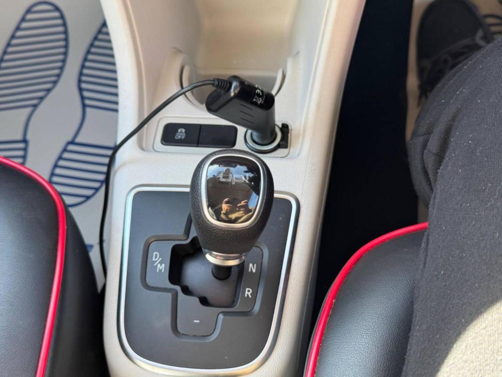 Volkswagen up! 1.0 Move up! Hatchback 5dr Petrol ASG Euro 5 (60 ps)