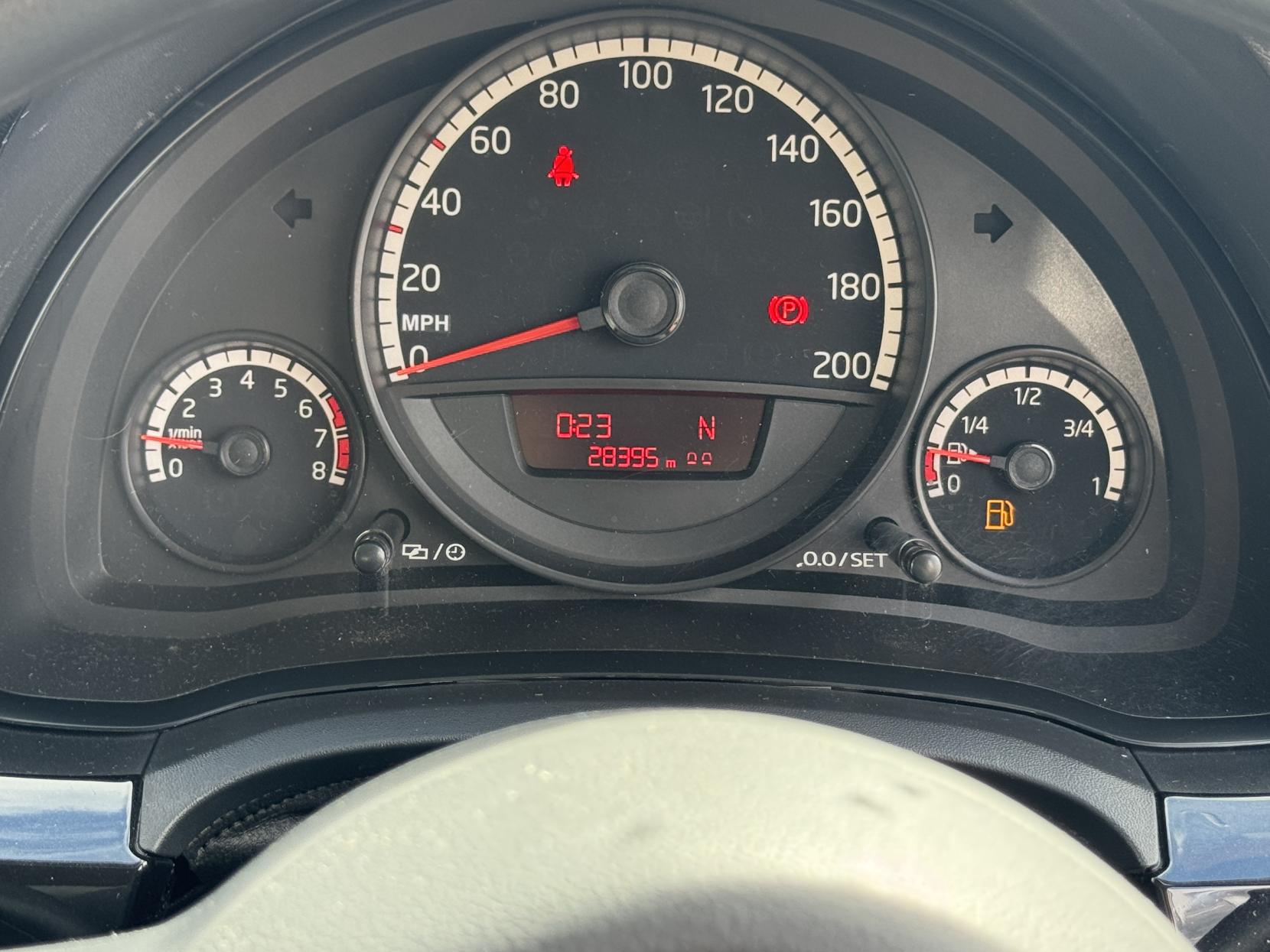 Volkswagen up! 1.0 Move up! Hatchback 5dr Petrol ASG Euro 6 (60 ps)