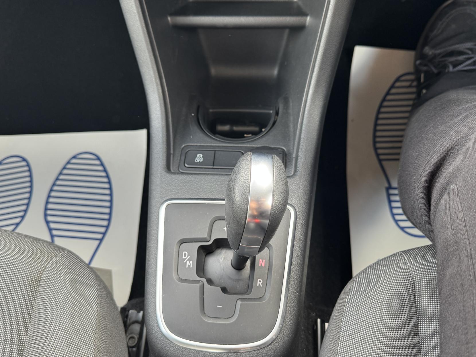 Volkswagen up! 1.0 Move up! Hatchback 5dr Petrol ASG Euro 6 (60 ps)