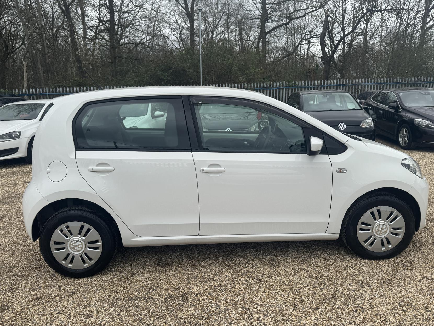 Volkswagen up! 1.0 Move up! Hatchback 5dr Petrol ASG Euro 6 (60 ps)