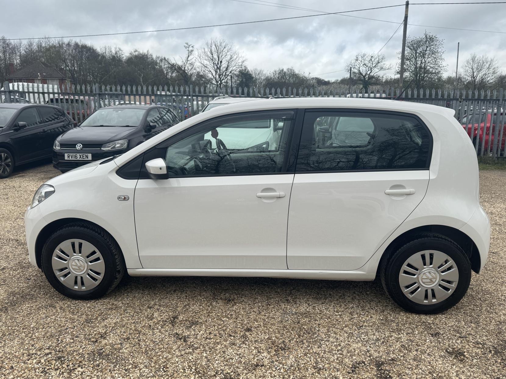 Volkswagen up! 1.0 Move up! Hatchback 5dr Petrol ASG Euro 6 (60 ps)