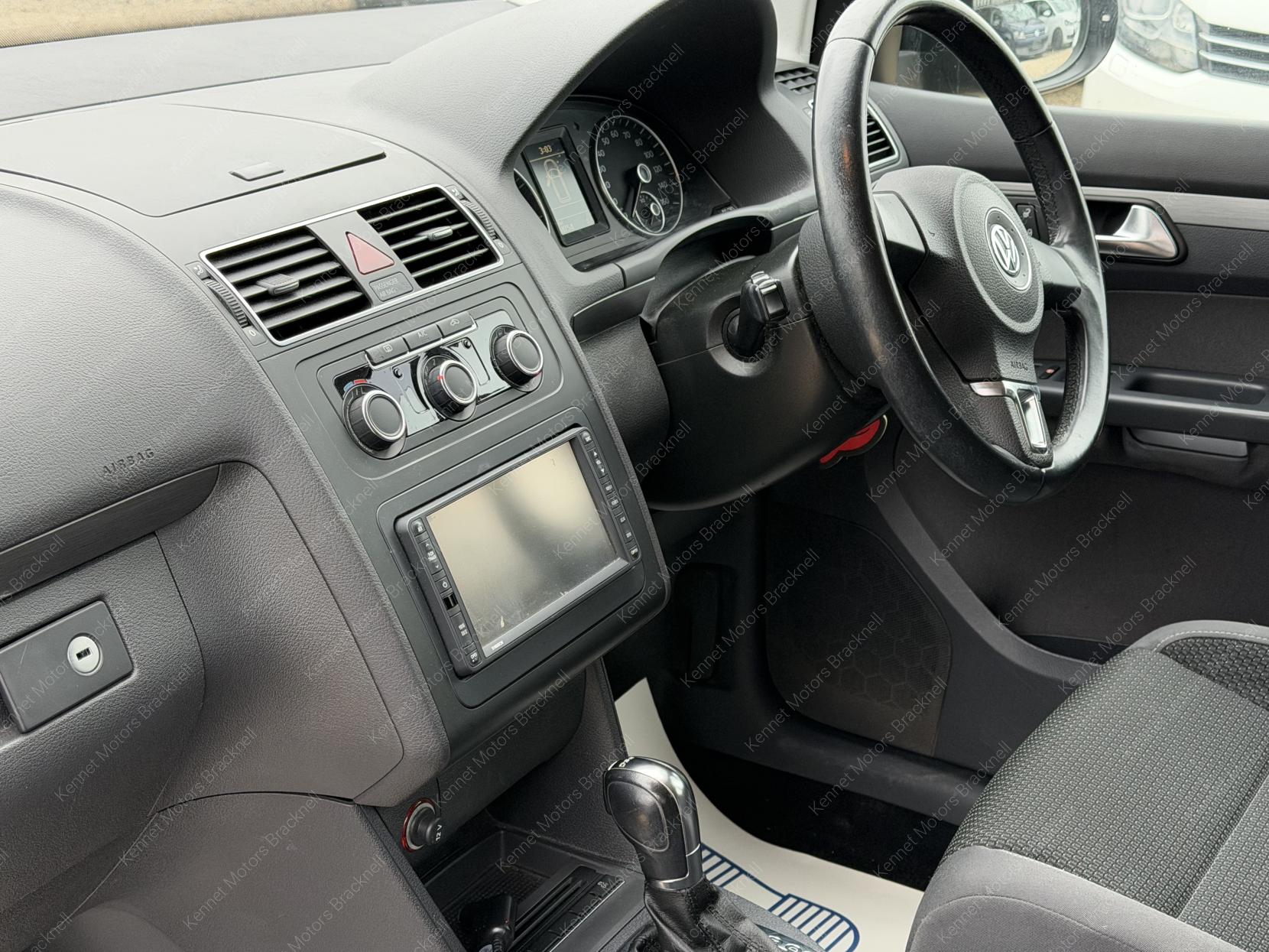 Volkswagen Touran 1.4 TSI SE MPV 5dr Petrol DSG Euro 5 (140 ps)