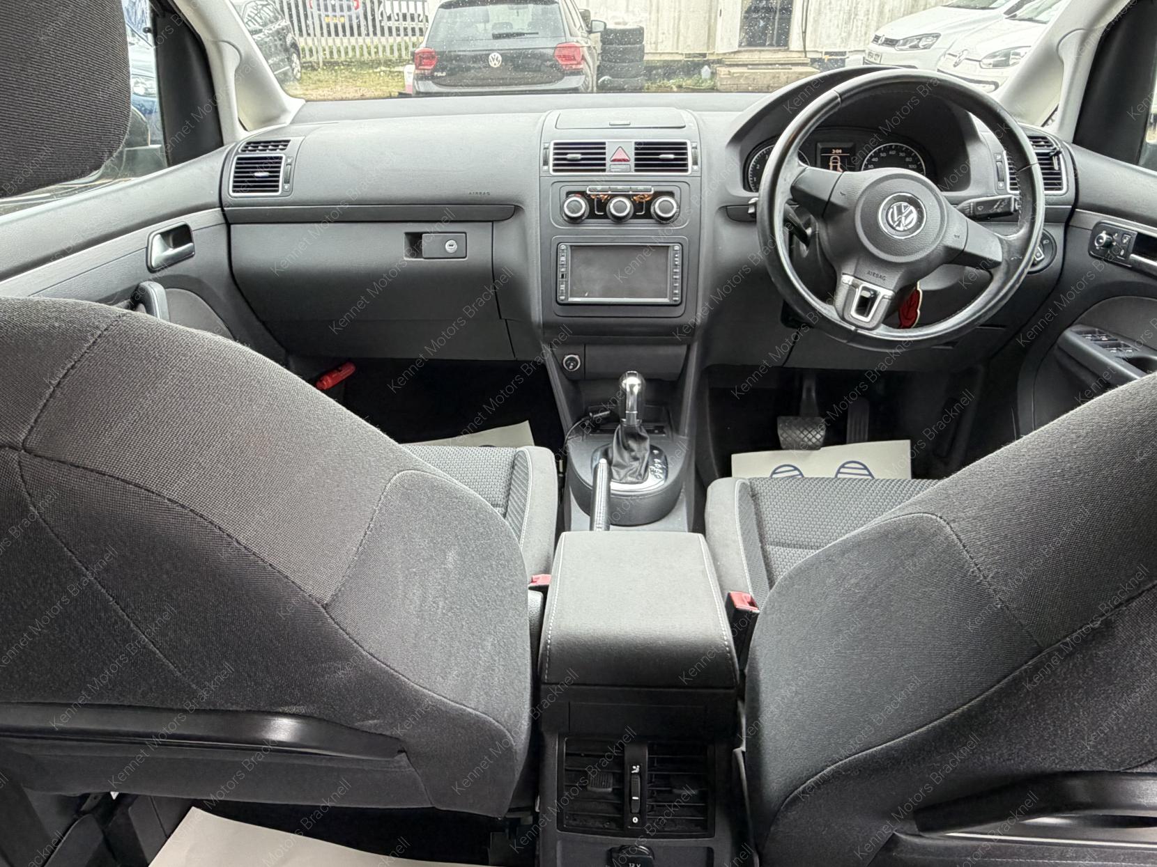 Volkswagen Touran 1.4 TSI SE MPV 5dr Petrol DSG Euro 5 (140 ps)