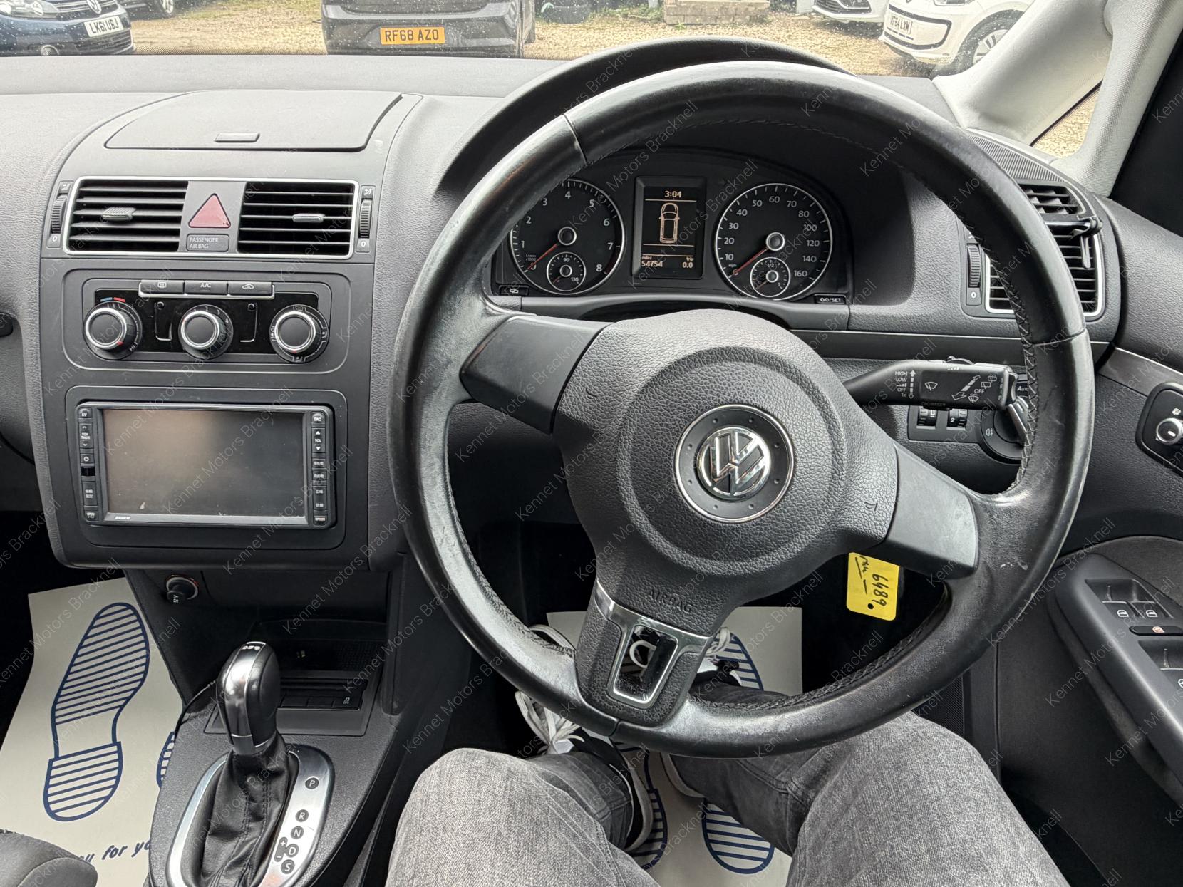 Volkswagen Touran 1.4 TSI SE MPV 5dr Petrol DSG Euro 5 (140 ps)