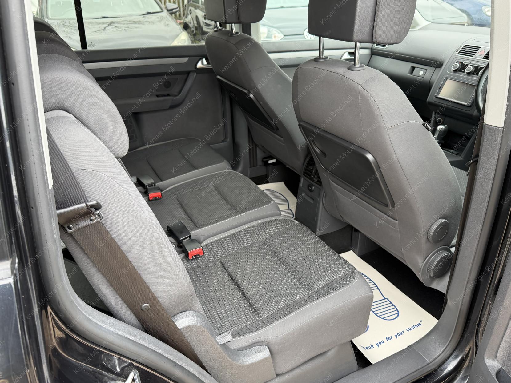 Volkswagen Touran 1.4 TSI SE MPV 5dr Petrol DSG Euro 5 (140 ps)