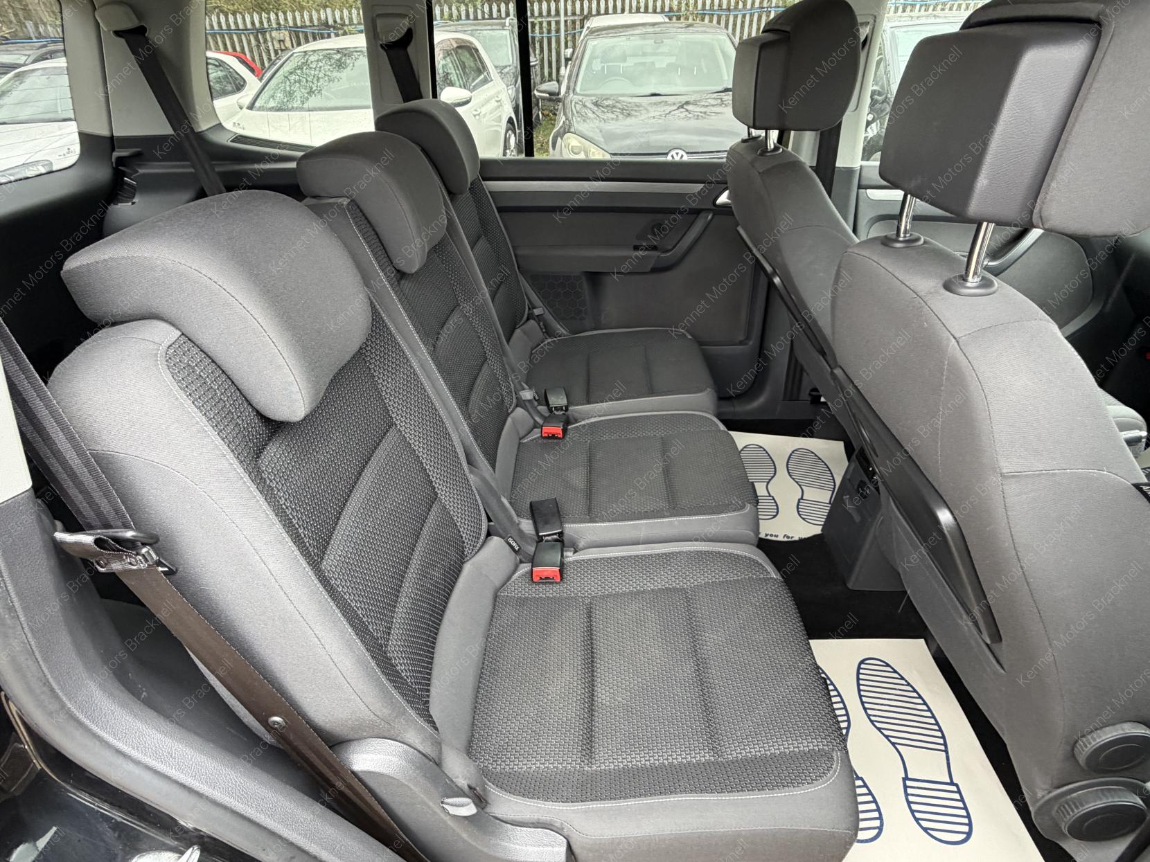 Volkswagen Touran 1.4 TSI SE MPV 5dr Petrol DSG Euro 5 (140 ps)