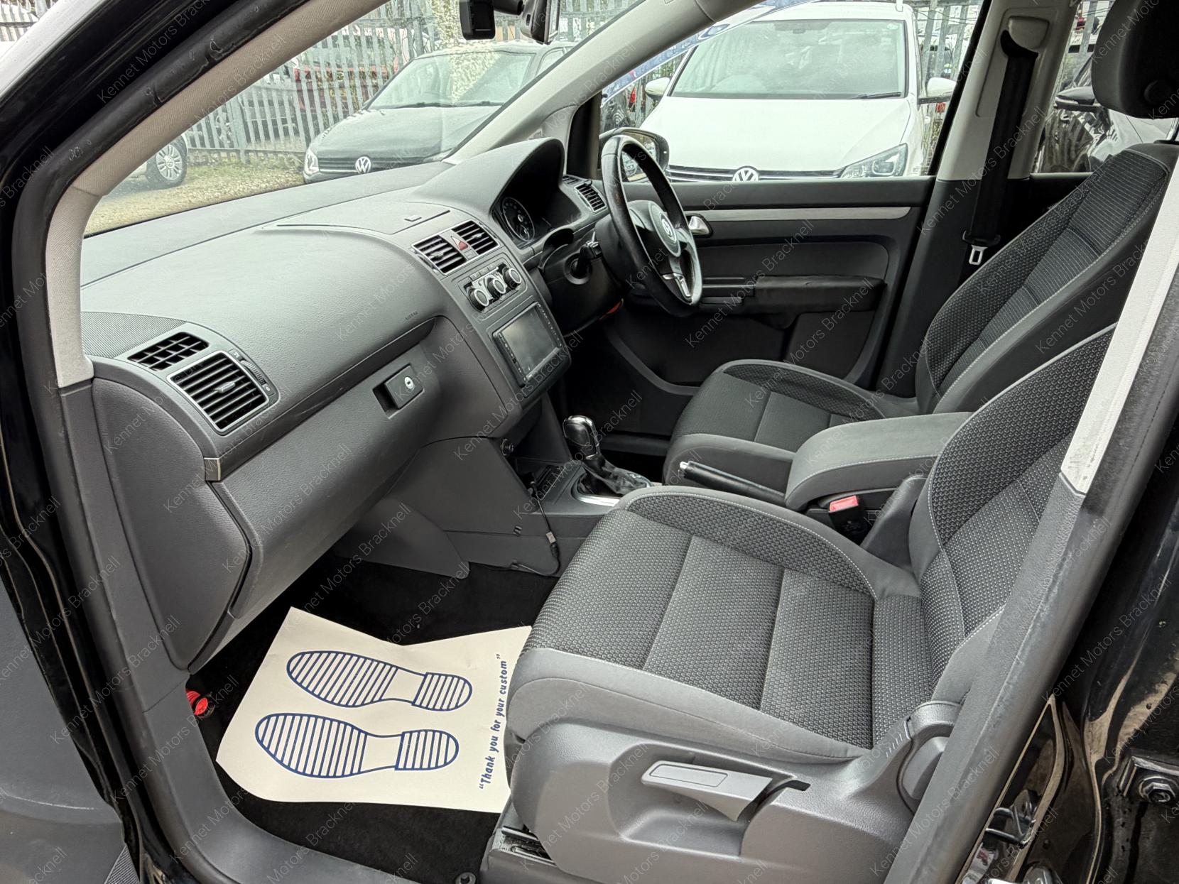 Volkswagen Touran 1.4 TSI SE MPV 5dr Petrol DSG Euro 5 (140 ps)