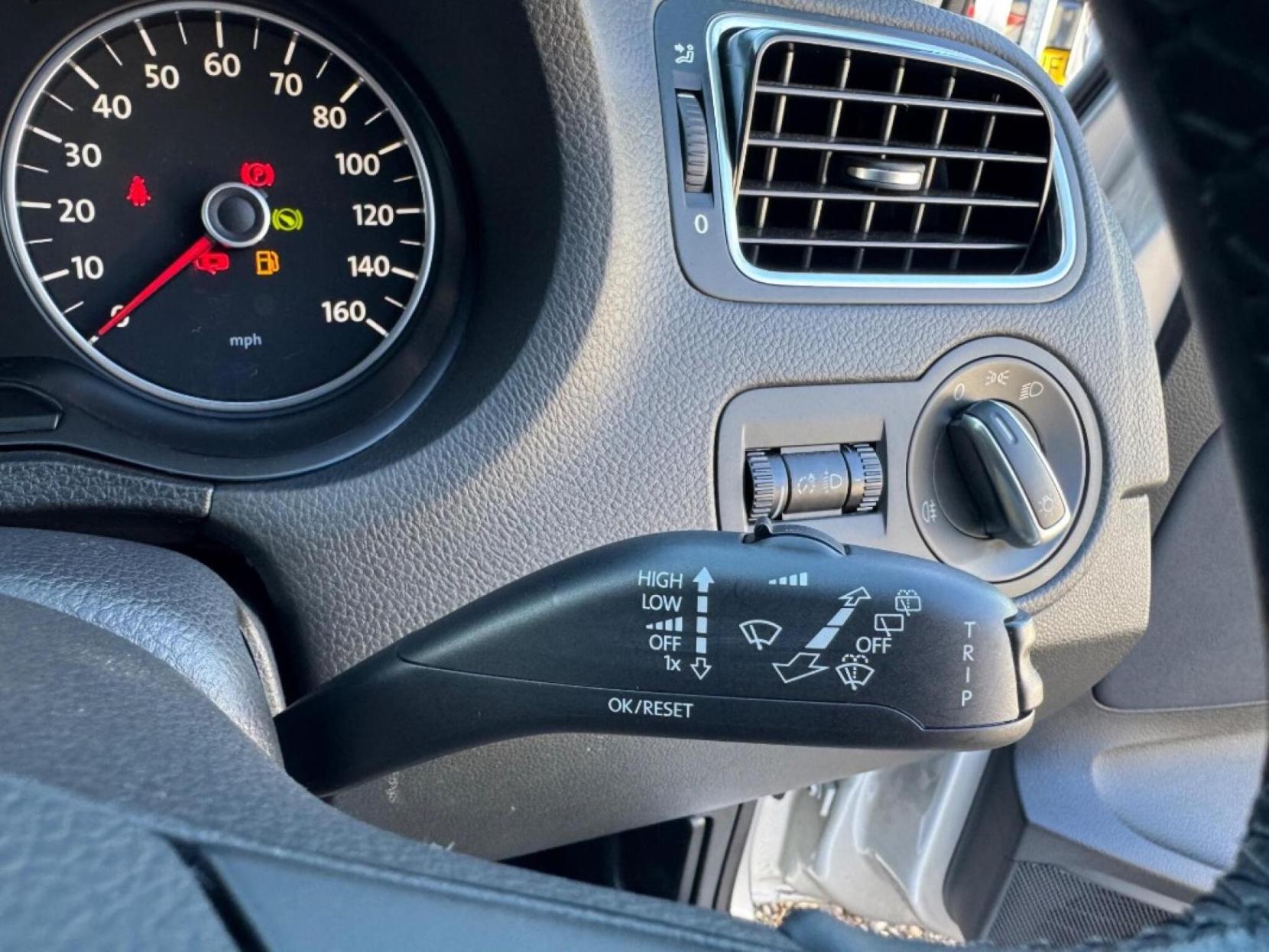 Volkswagen Polo 1.2 TSI BlueMotion Tech SE Hatchback 5dr Petrol DSG Euro 6 (s/s) (90 ps)