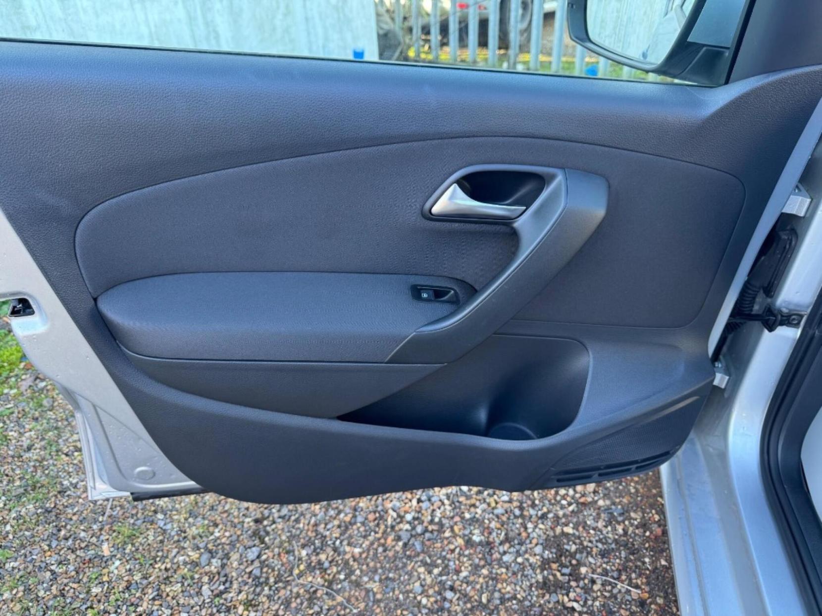 Volkswagen Polo 1.2 TSI BlueMotion Tech SE Hatchback 5dr Petrol DSG Euro 6 (s/s) (90 ps)