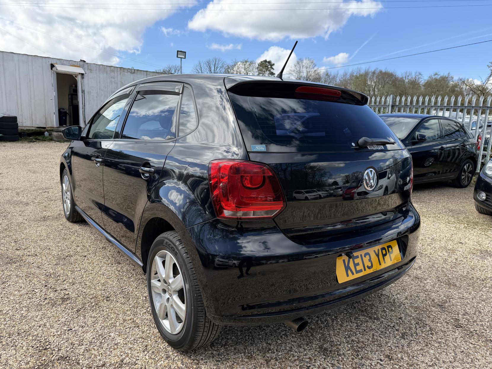 Volkswagen Polo 1.2 S Hatchback (2009 - 2014)