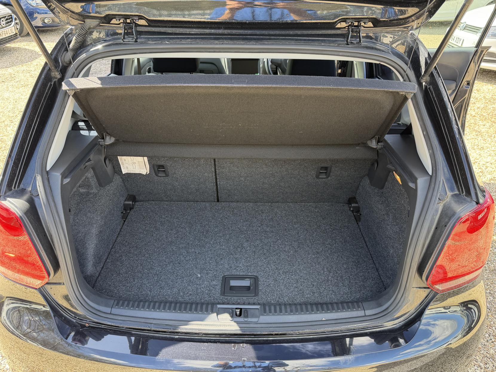 Volkswagen Polo 1.2 S Hatchback (2009 - 2014)