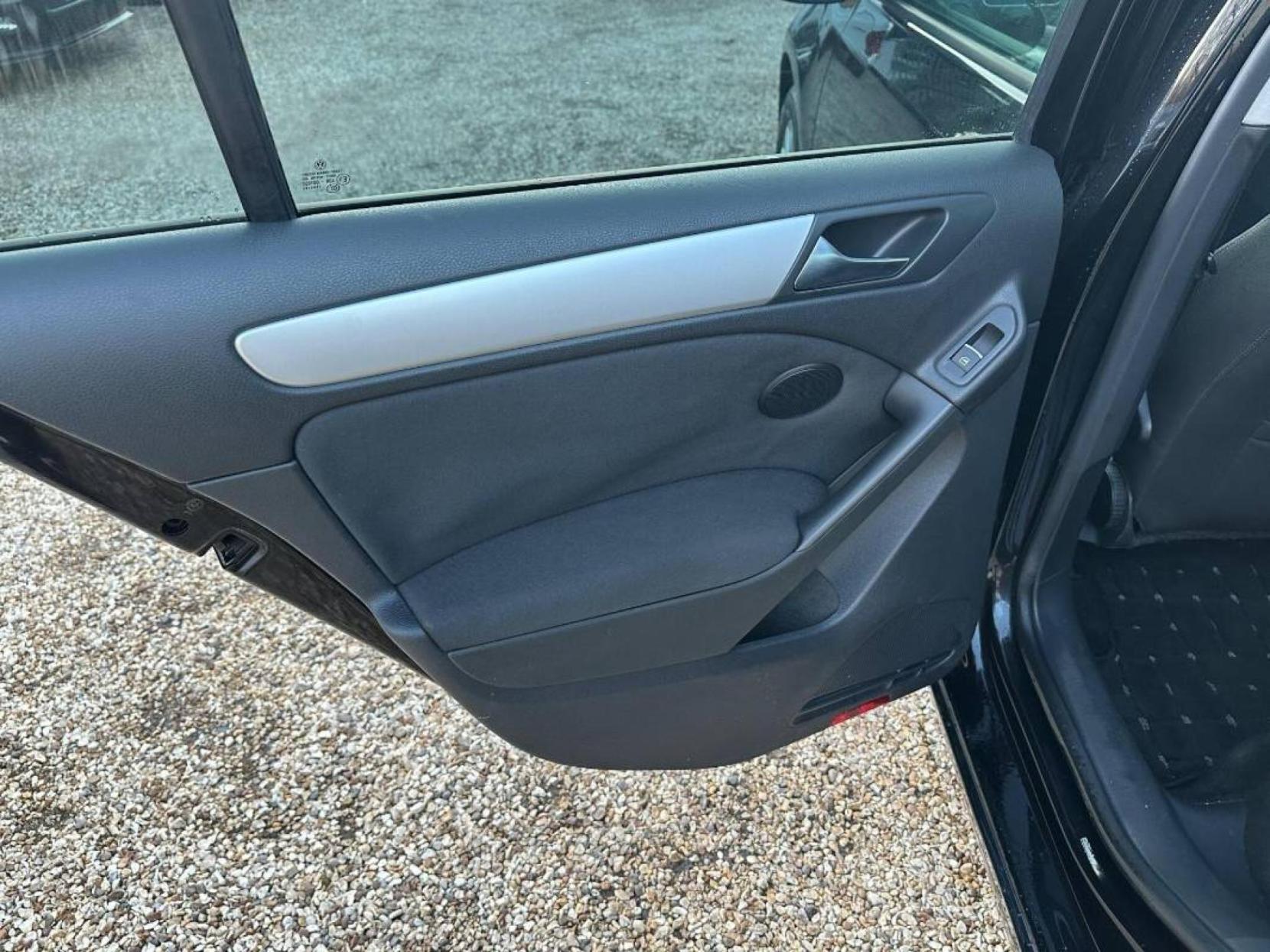 Volkswagen Golf 1.4 TSI Match Hatchback 5dr Petrol DSG Euro 5 (122 ps)