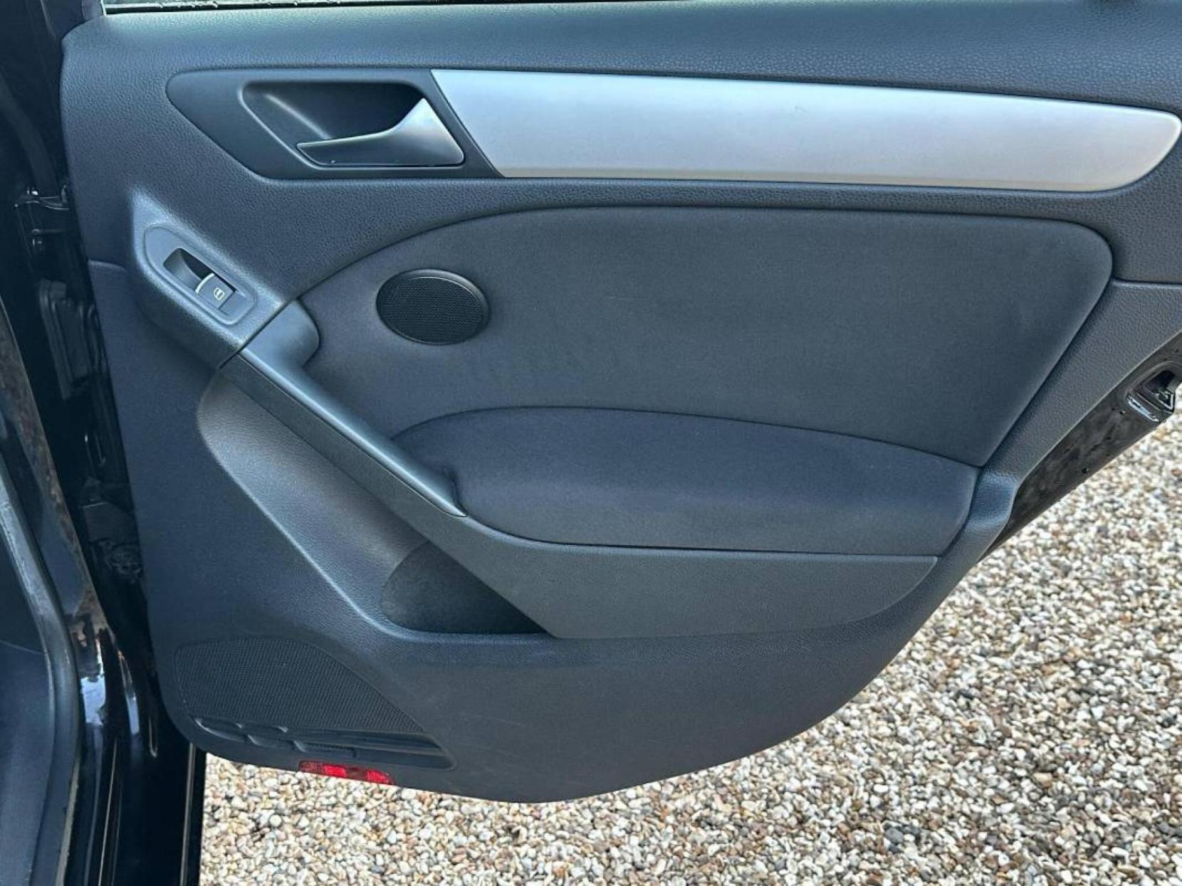 Volkswagen Golf 1.4 TSI Match Hatchback 5dr Petrol DSG Euro 5 (122 ps)