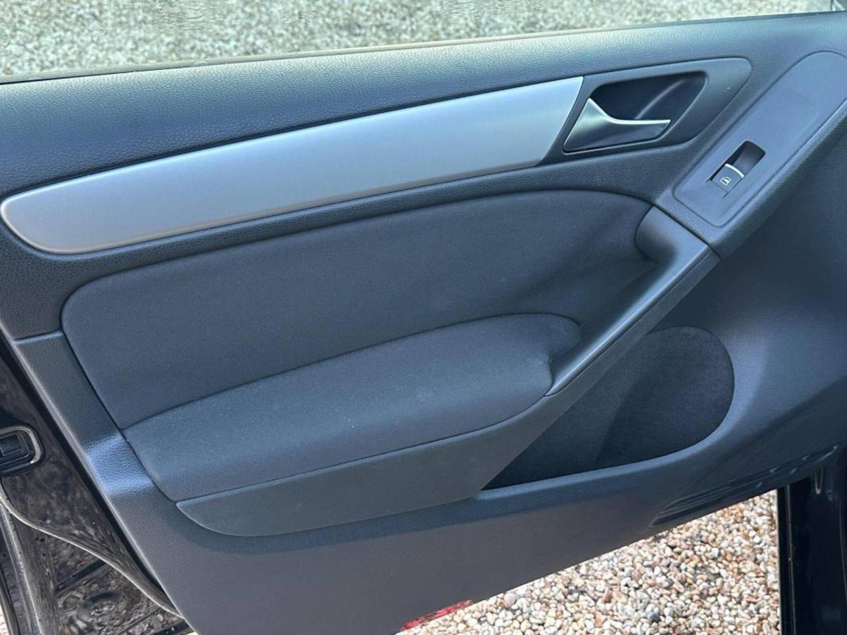 Volkswagen Golf 1.4 TSI Match Hatchback 5dr Petrol DSG Euro 5 (122 ps)