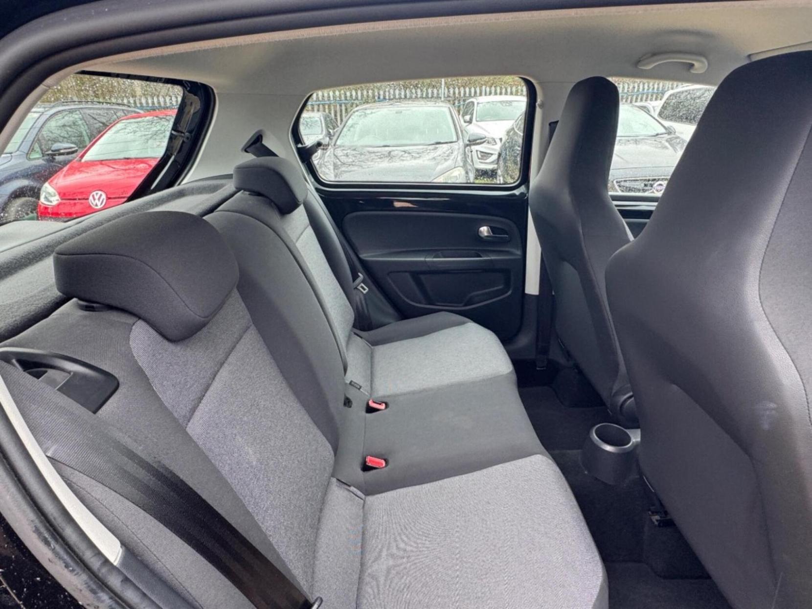 Volkswagen up! 1.0 Move up! ASG Euro 5 5dr