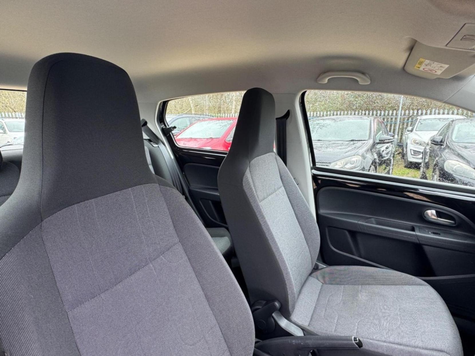 Volkswagen up! 1.0 Move up! ASG Euro 5 5dr