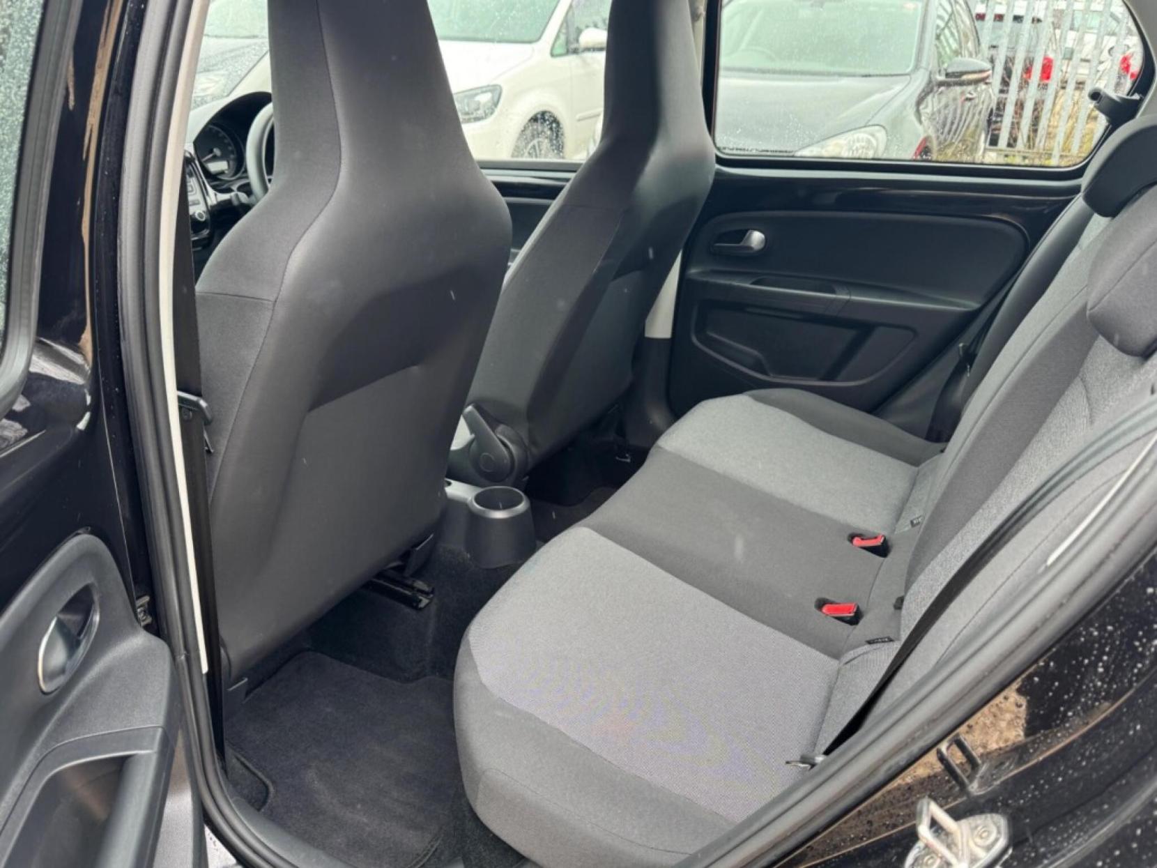 Volkswagen up! 1.0 Move up! ASG Euro 5 5dr