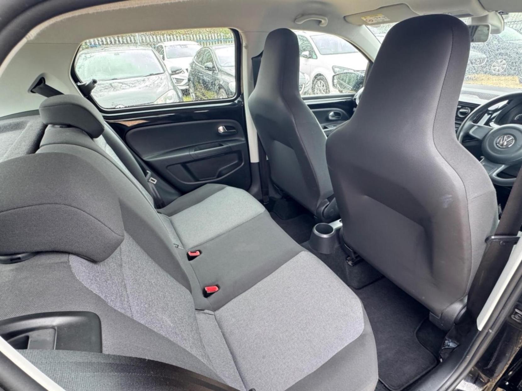 Volkswagen up! 1.0 Move up! ASG Euro 5 5dr