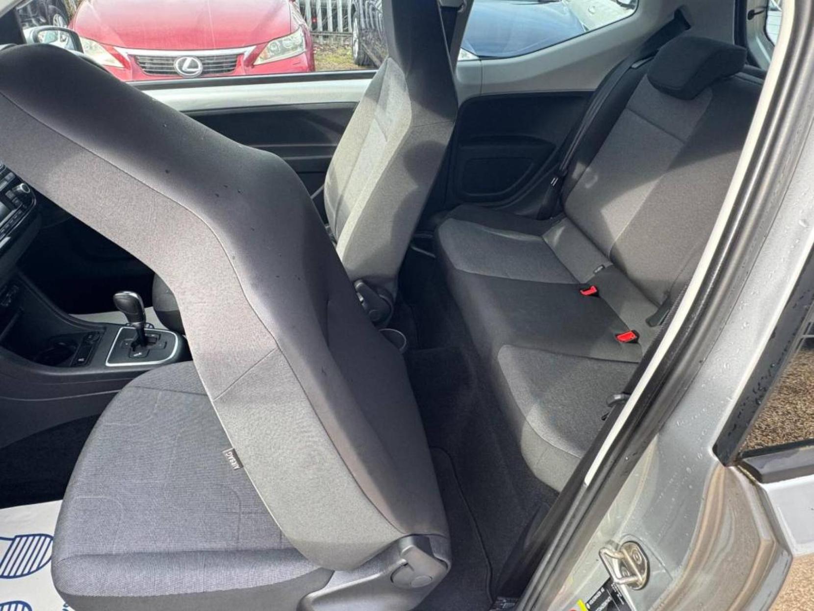 Volkswagen up! 1.0 Move up! Hatchback 3dr Petrol ASG Euro 6 (60 ps)