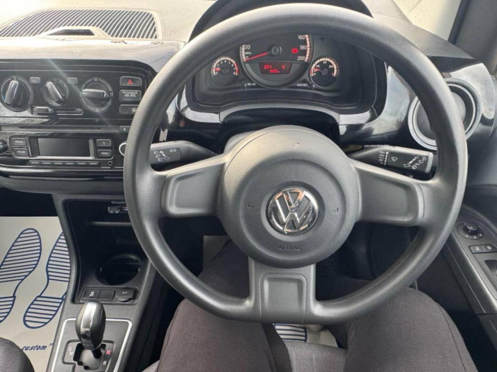 Volkswagen up! 1.0 Move up! Hatchback 3dr Petrol ASG Euro 6 (60 ps)