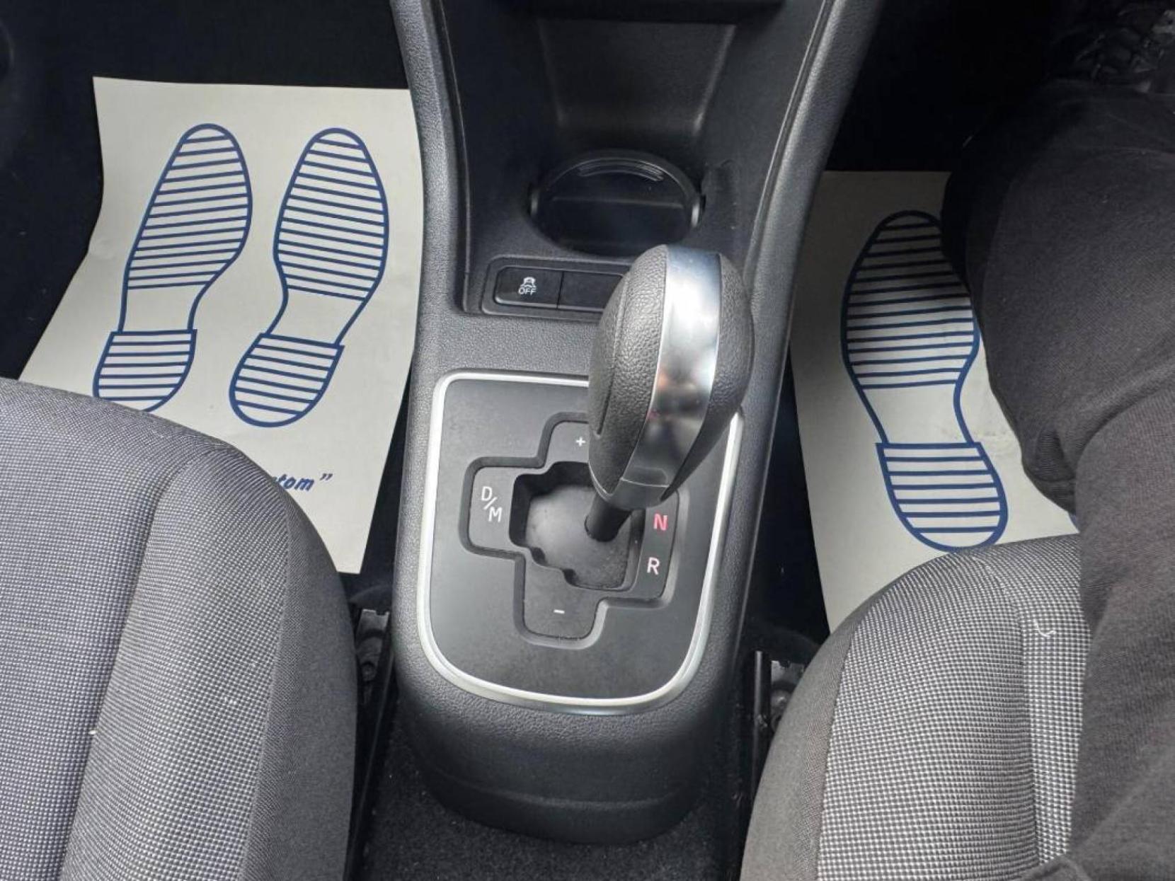 Volkswagen up! 1.0 Move up! Hatchback 3dr Petrol ASG Euro 6 (60 ps)