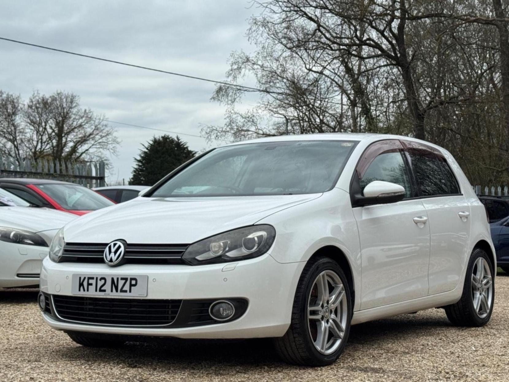 Volkswagen Golf 1.4 TSI SE Hatchback 5dr Petrol DSG Euro 5 (122 ps)