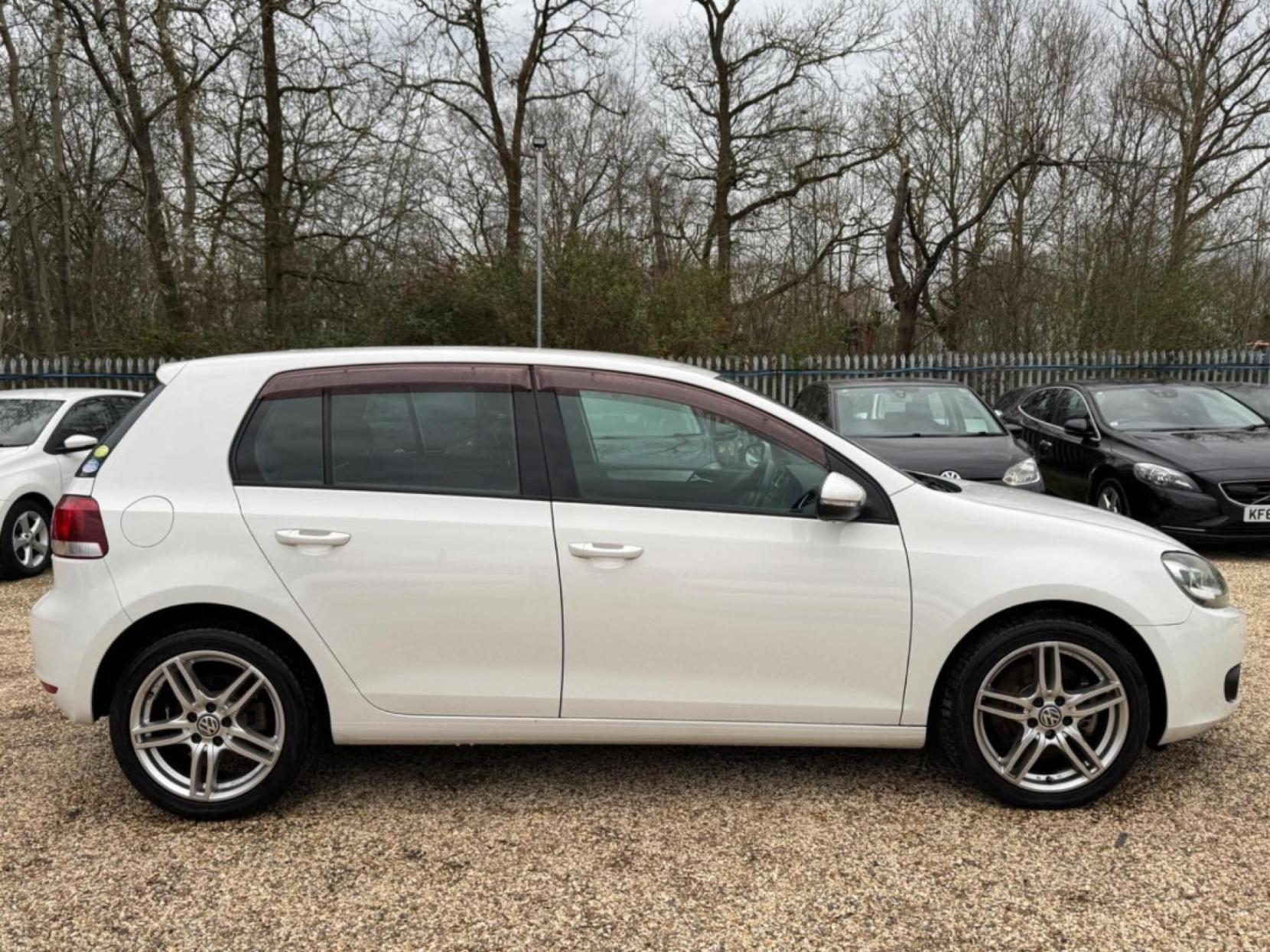 Volkswagen Golf 1.4 TSI SE Hatchback 5dr Petrol DSG Euro 5 (122 ps)