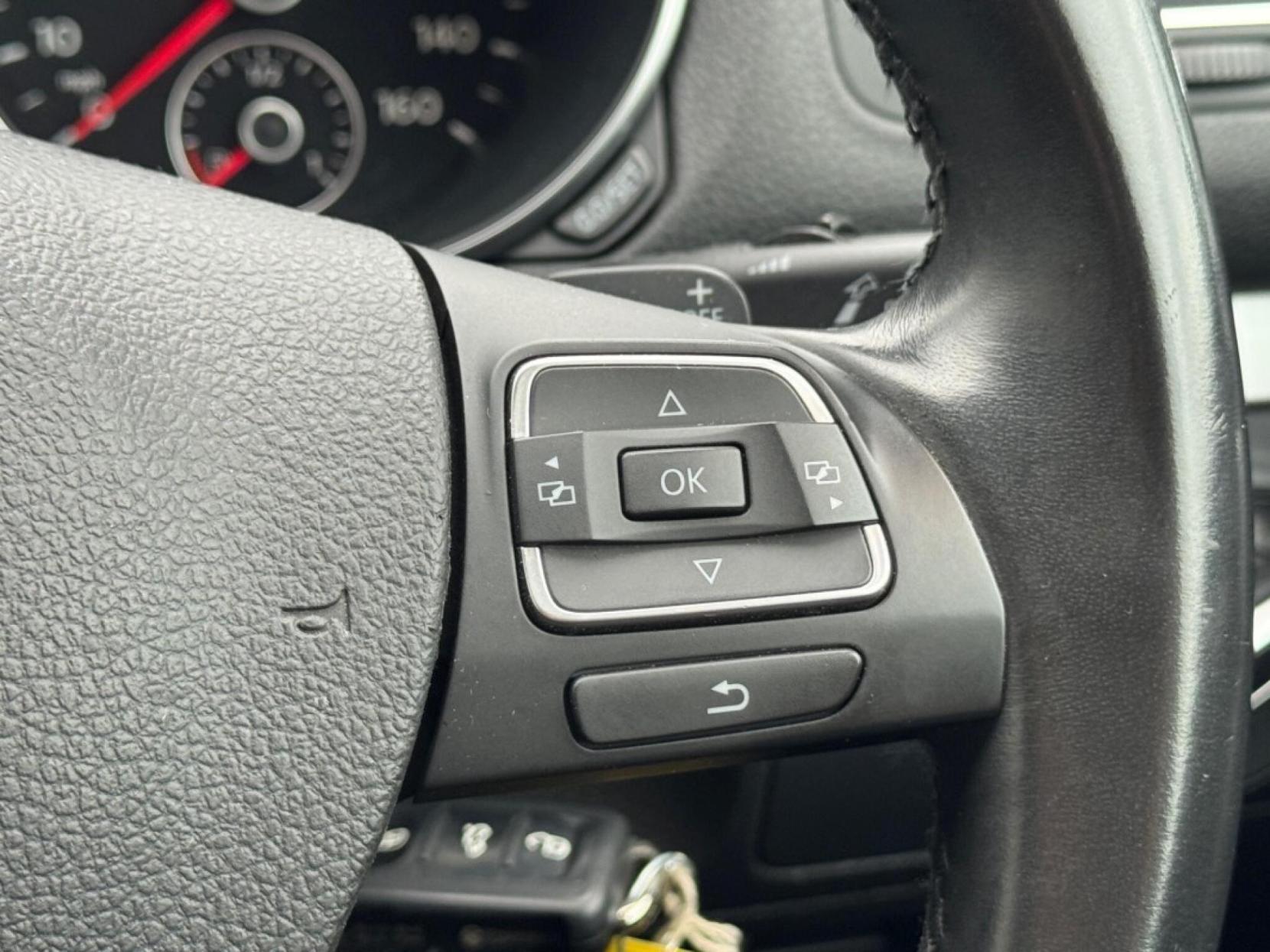 Volkswagen Golf 1.4 TSI SE Hatchback 5dr Petrol DSG Euro 5 (122 ps)