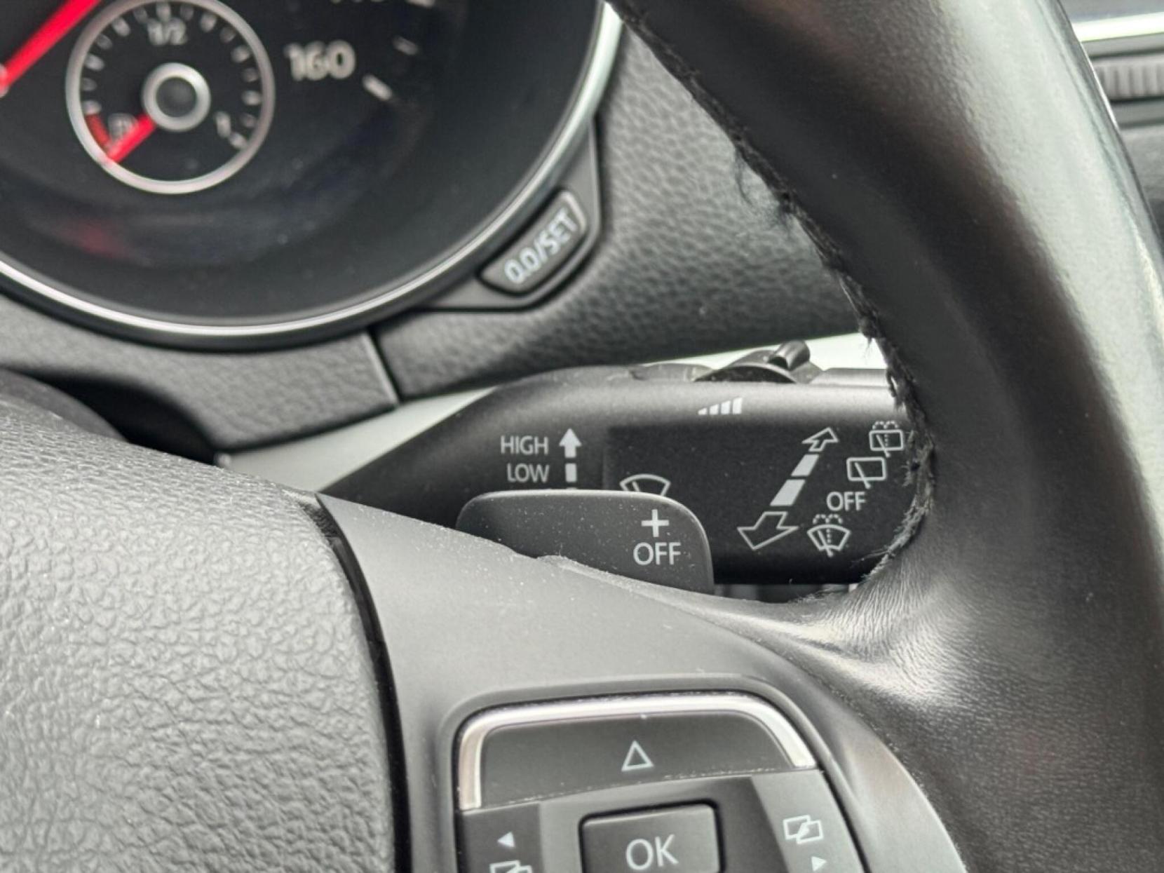 Volkswagen Golf 1.4 TSI SE Hatchback 5dr Petrol DSG Euro 5 (122 ps)